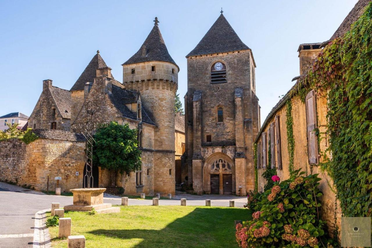 La Vieille Ferme: Superbe Complexe De 3 Gites En Pierre Avec Piscine Au Coeur Du Perigord Noir Saint-Genies Bagian luar foto