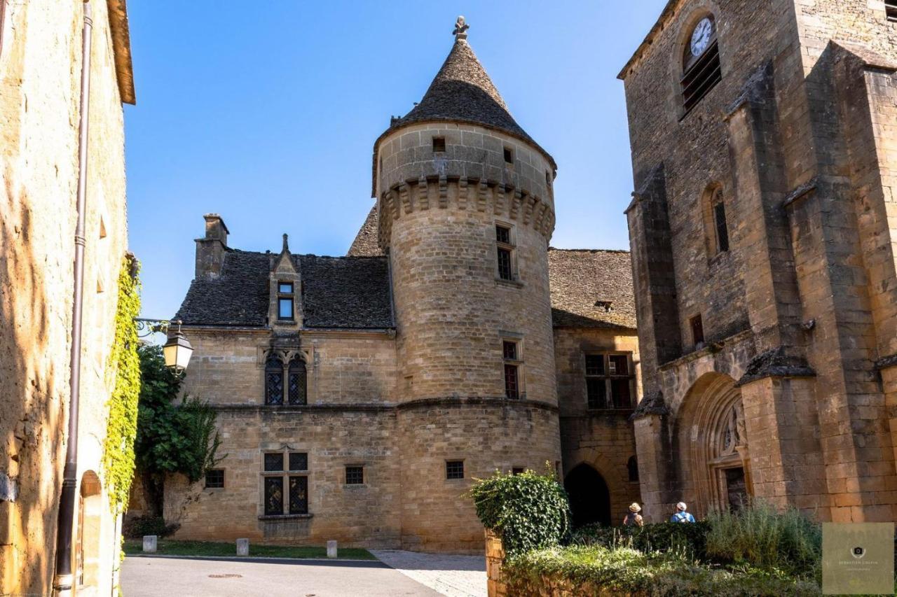 La Vieille Ferme: Superbe Complexe De 3 Gites En Pierre Avec Piscine Au Coeur Du Perigord Noir Saint-Genies Bagian luar foto