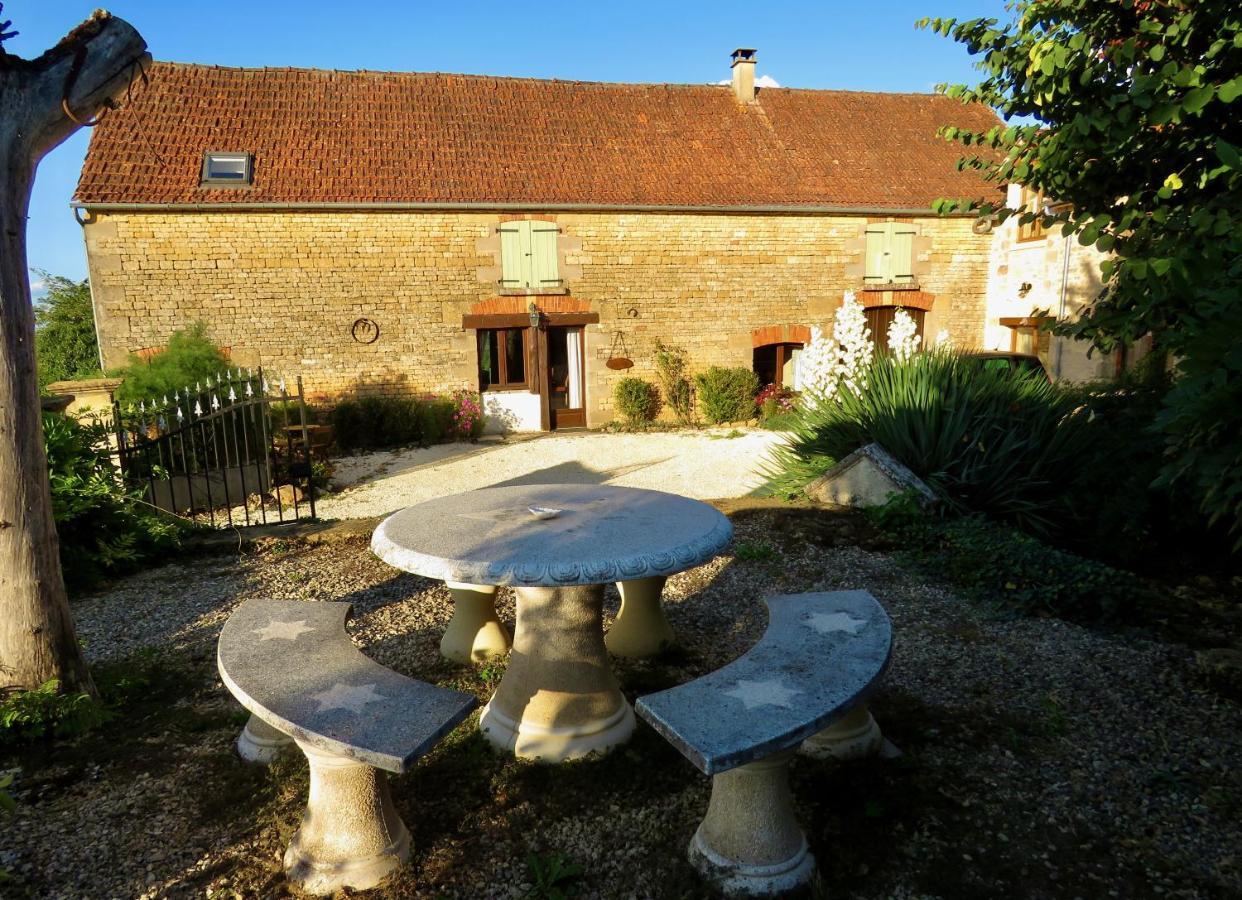 La Vieille Ferme: Superbe Complexe De 3 Gites En Pierre Avec Piscine Au Coeur Du Perigord Noir Saint-Genies Bagian luar foto