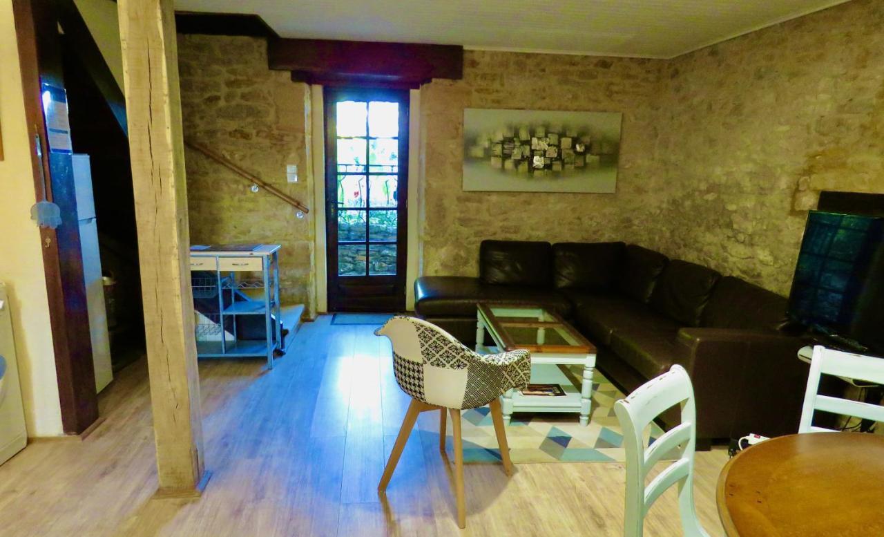 La Vieille Ferme: Superbe Complexe De 3 Gites En Pierre Avec Piscine Au Coeur Du Perigord Noir Saint-Genies Bagian luar foto